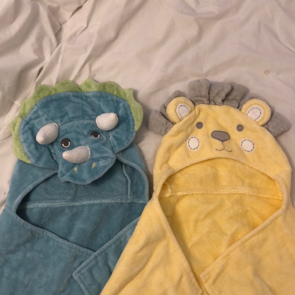 Set of 2 Pottery Barn Kids Baby Bath Towels NWOT